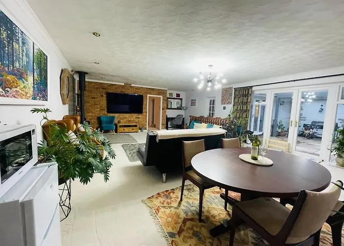 Karinya Suite